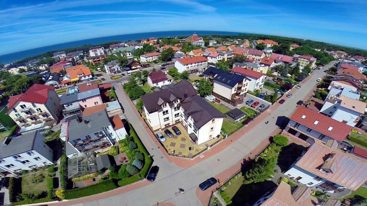 Pokoje Goscinne Jedrus Mielno  Eksteriør billede
